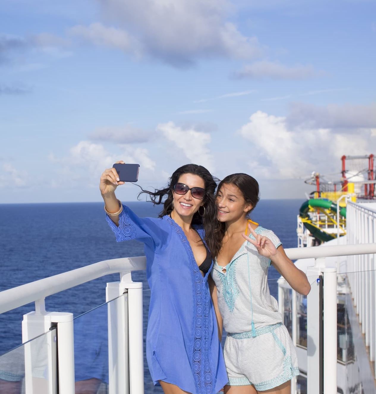 Outdoor dining onboard