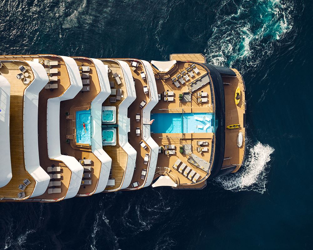 aerial view on ritz carlton yacht